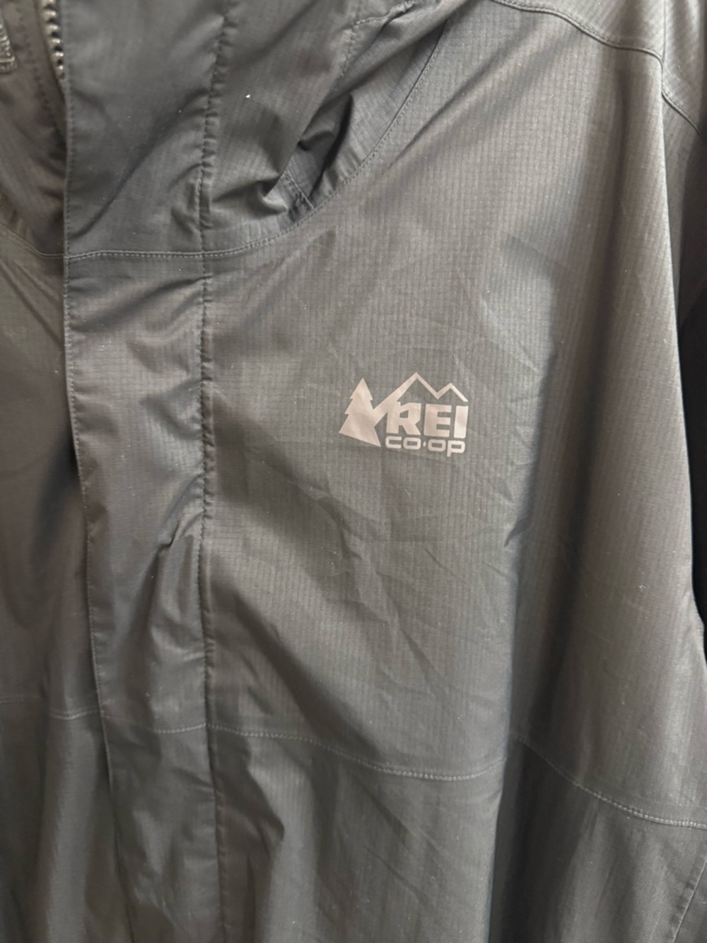 REI Co-Op Black Lightweight Hooded Rain Jacket - Picture 2 of 7